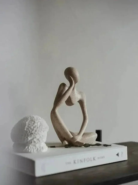 Abstract Thinker Sculpture  Minimalist Resin Art Decor - Product detail 8