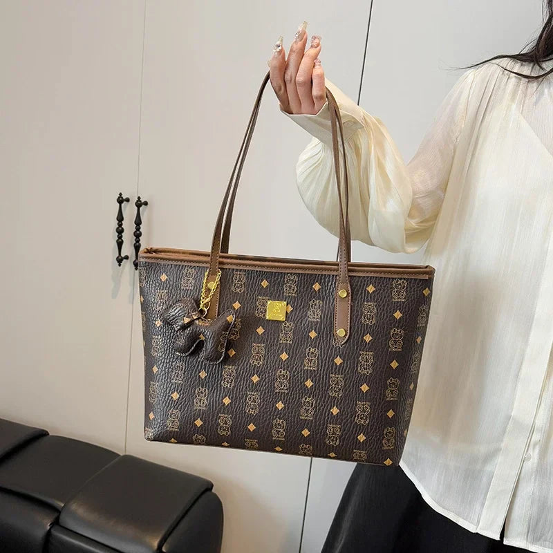 Designer Leather Tote Bag  Vintage Pattern Print With Gold Accents - Product detail 6