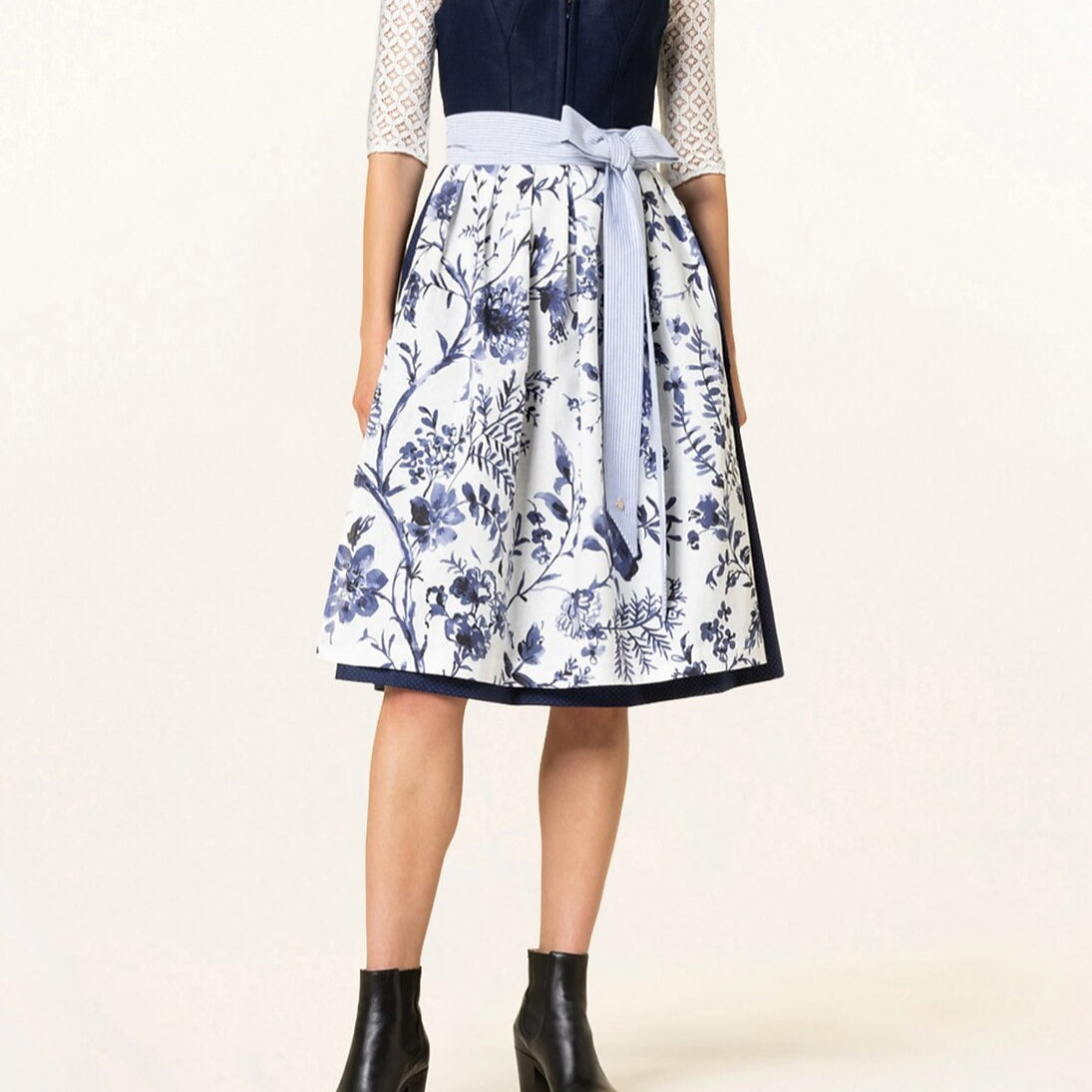 Traditional Dirndl Dress  Navy Floral Pattern with Lace Blouse - Product detail 4
