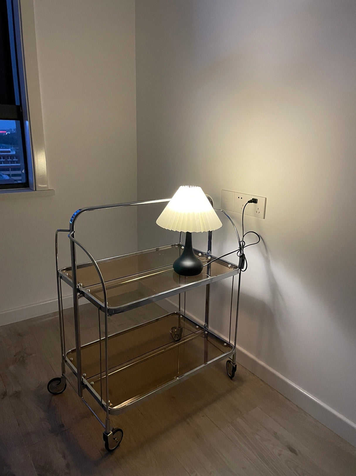 Modern Table Lamp  Black Base With Pleated Shade - Product detail 9