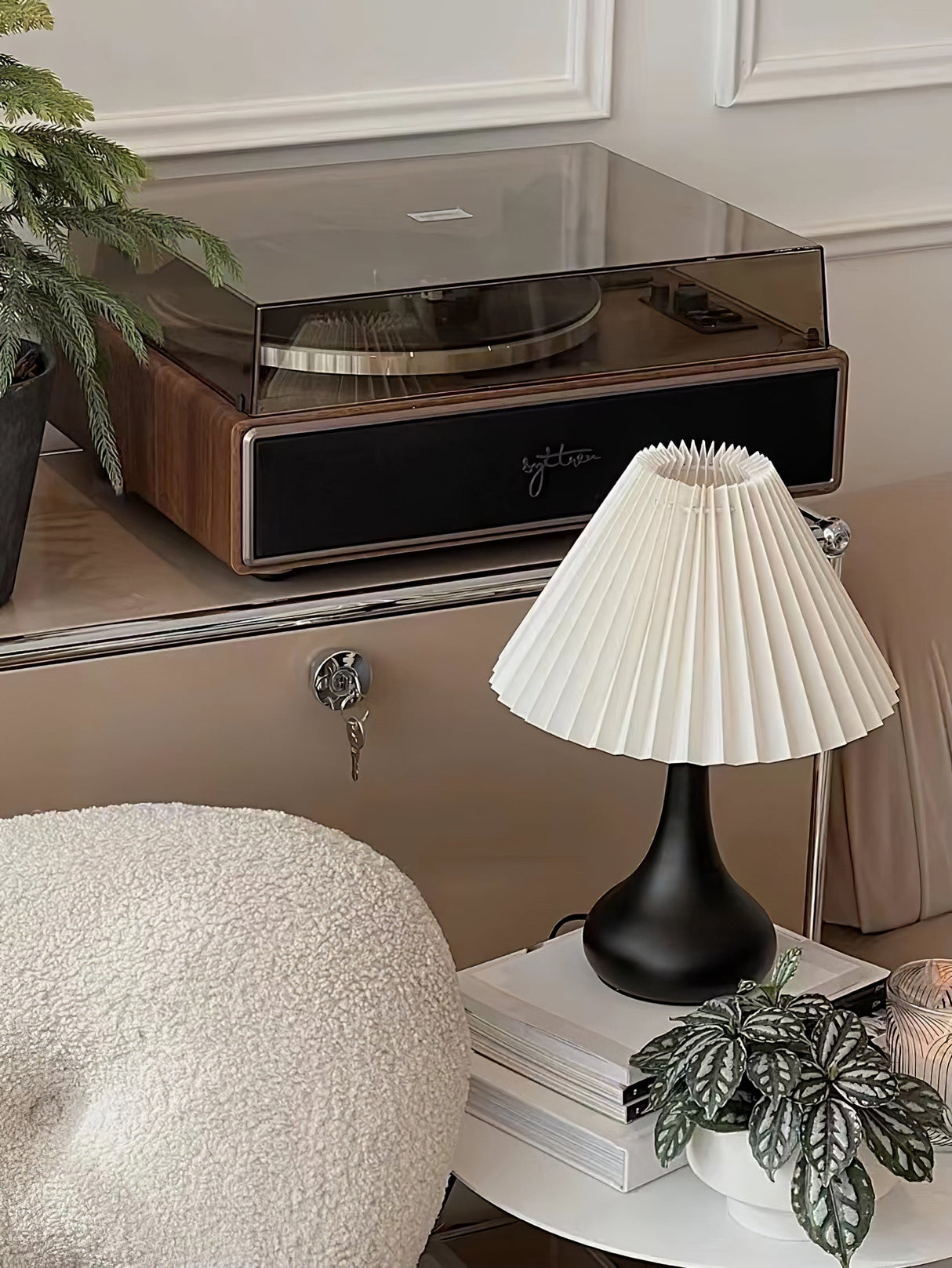 Modern Table Lamp  Black Base With Pleated Shade - Product detail 25