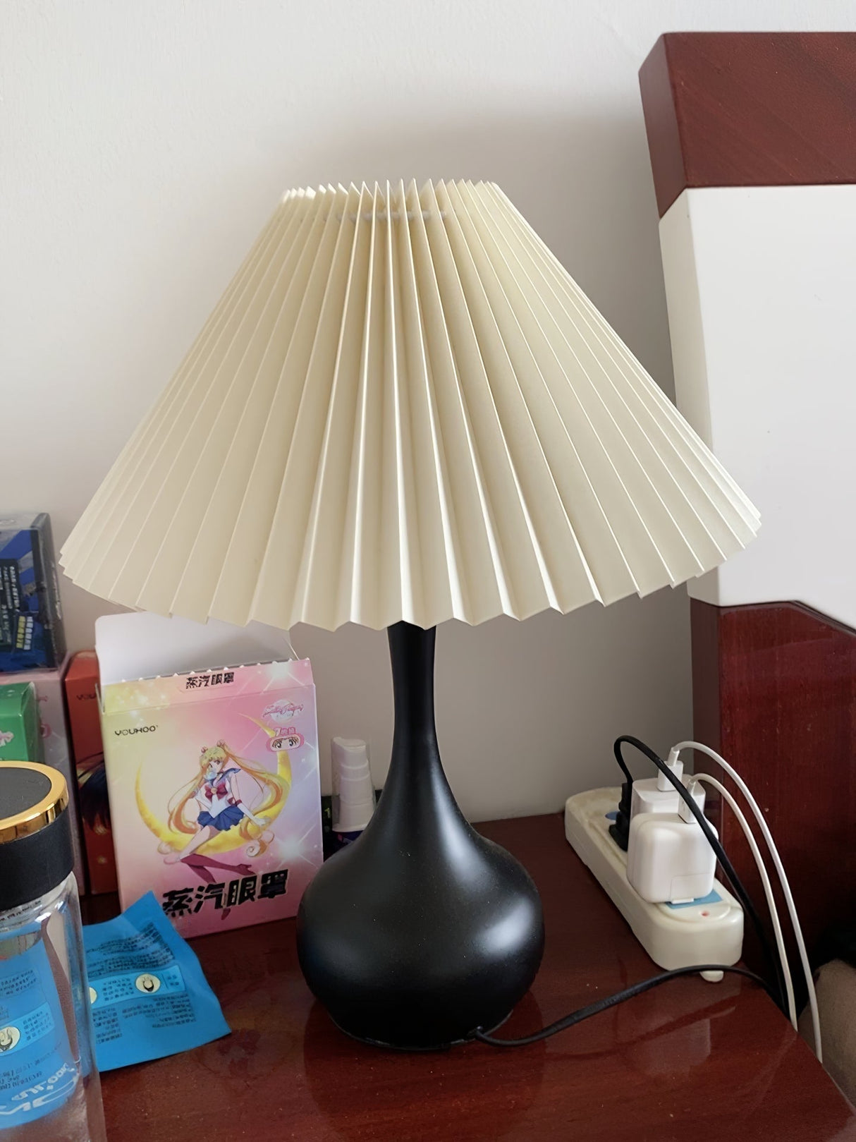 Modern Table Lamp  Black Base With Pleated Shade - Product detail 30