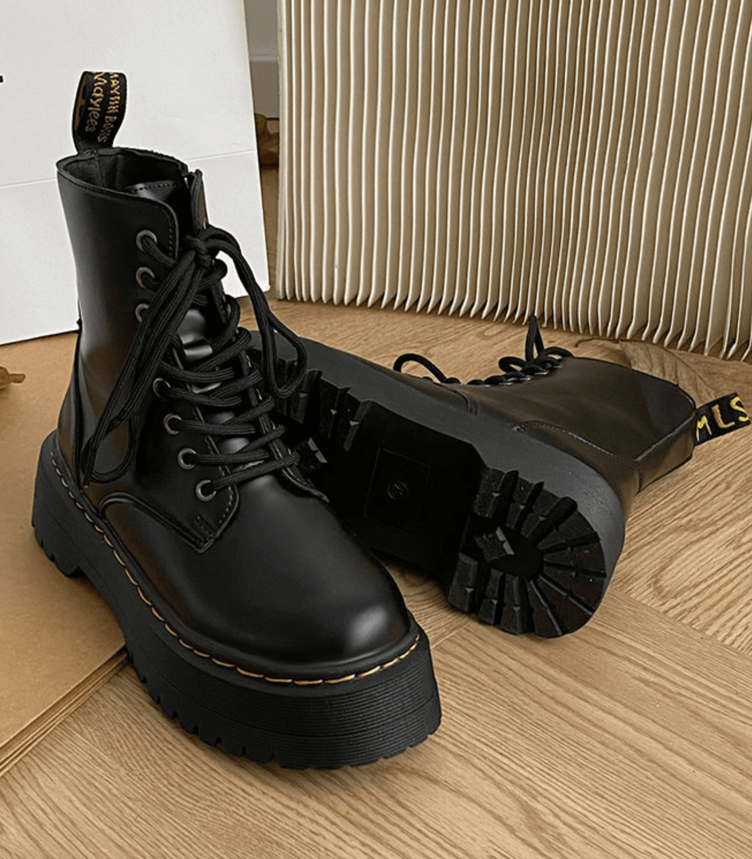 Platform Combat Boots  Black Leather Lace-Up Design - Product detail 7
