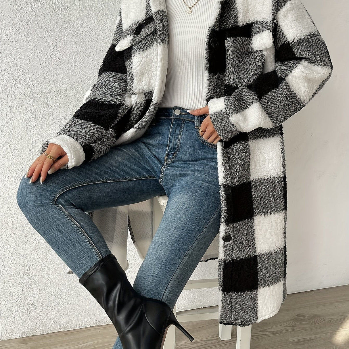 Plaid Teddy Fleece Coat  Pink White Checkered Pattern - Detailed view