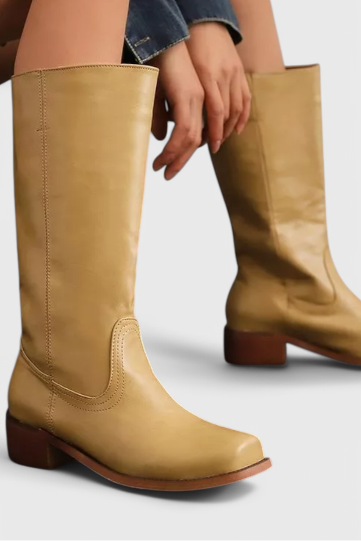 Classic Knee High Boots  Brown Leather With Stacked Heel - Detailed view