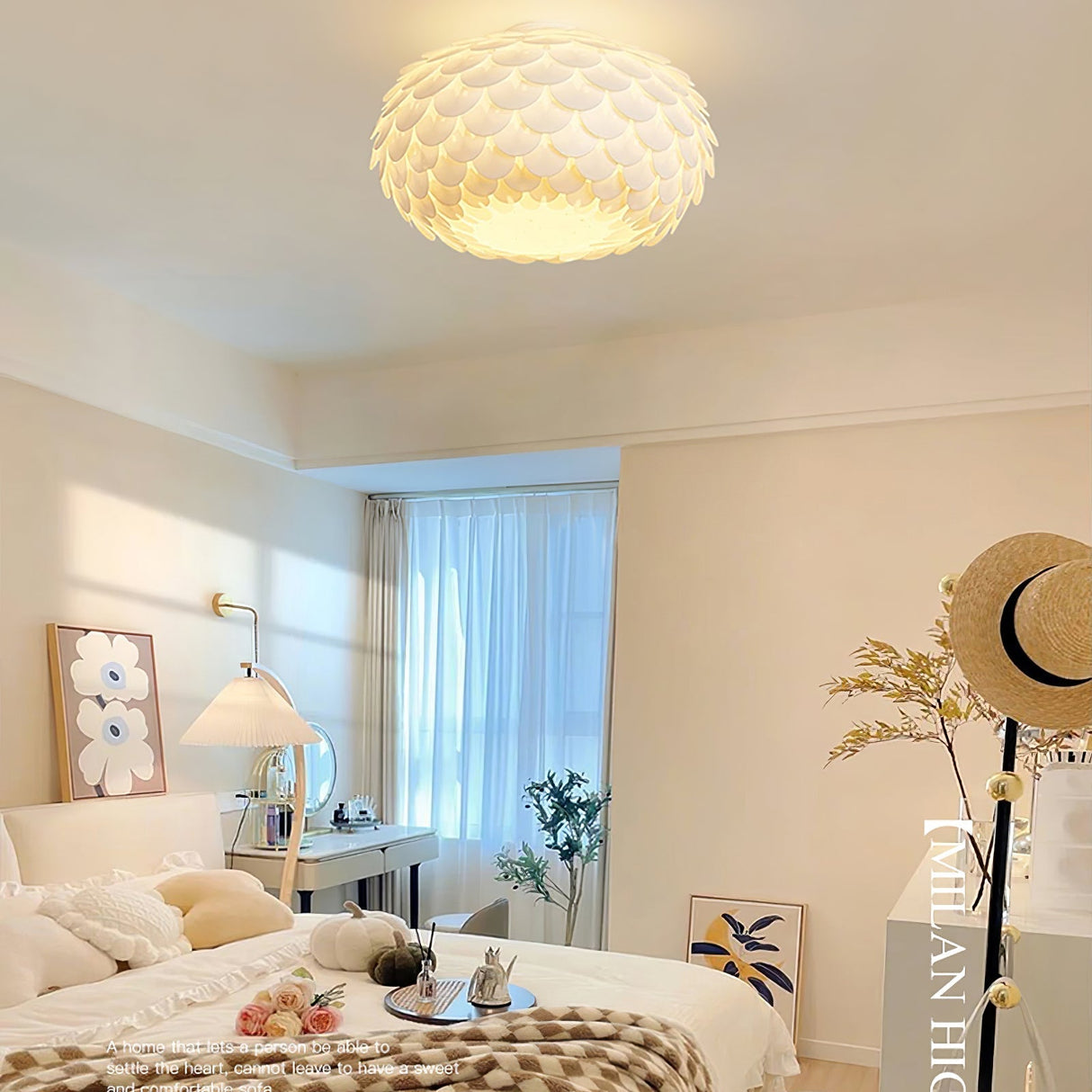 Modern Ceiling Light  White Sculptural Scale Pattern - Product detail 4