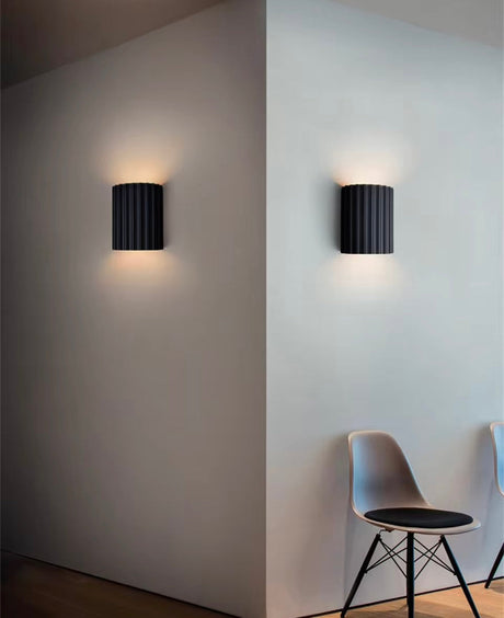 Modern Wall Sconce  Fluted Resin Shade Design - Product detail 7