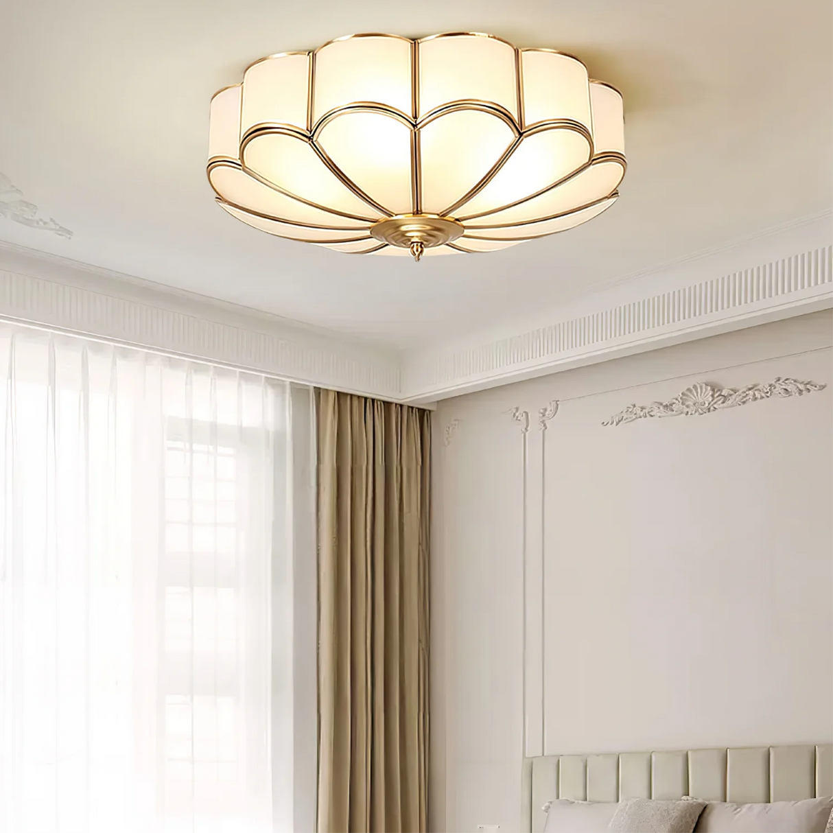 Art Deco Ceiling Light  Floral Glass Shade With Brass Trim - Product detail 5