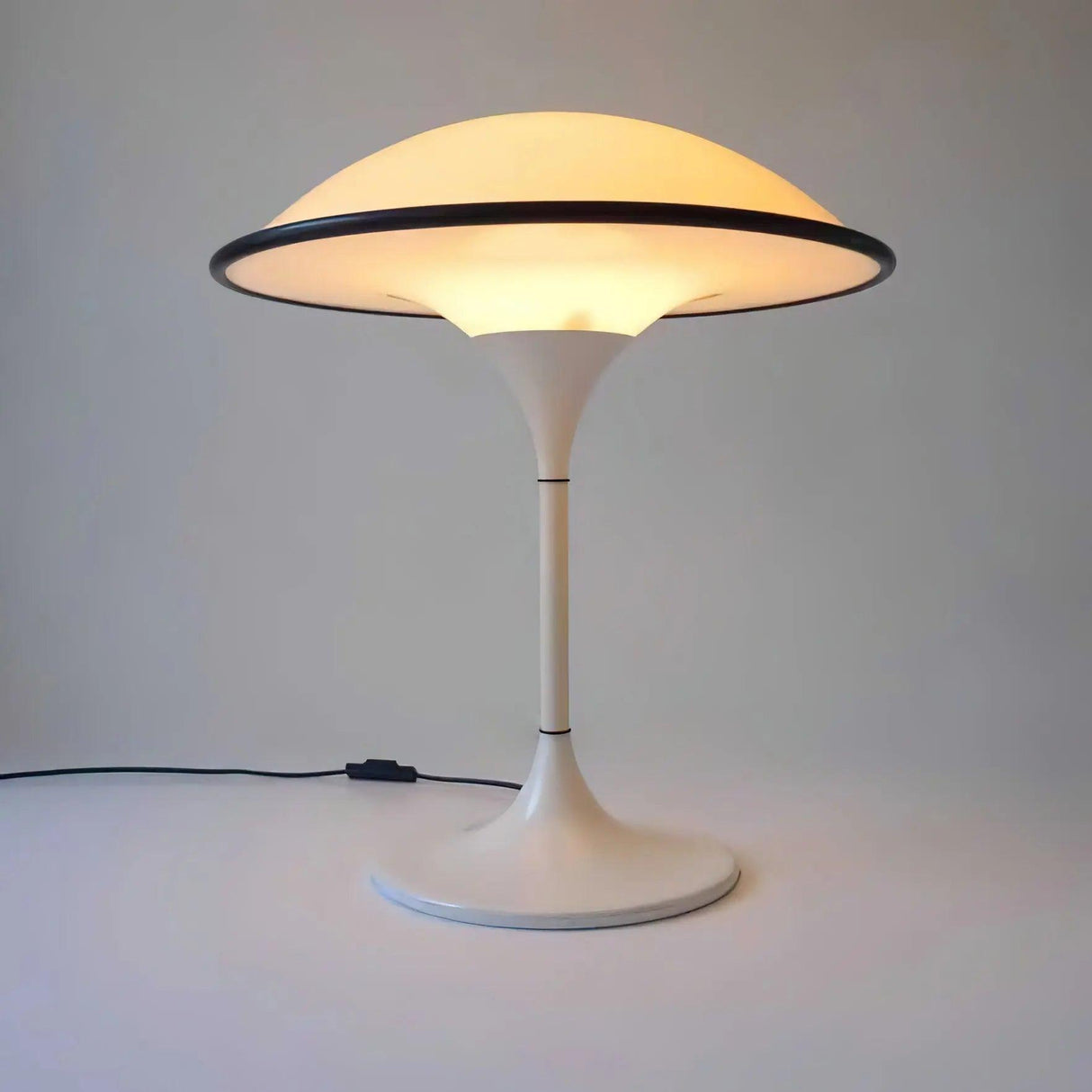 Modern Table Lamp  Dome Shade With Black Trim - Product detail 14