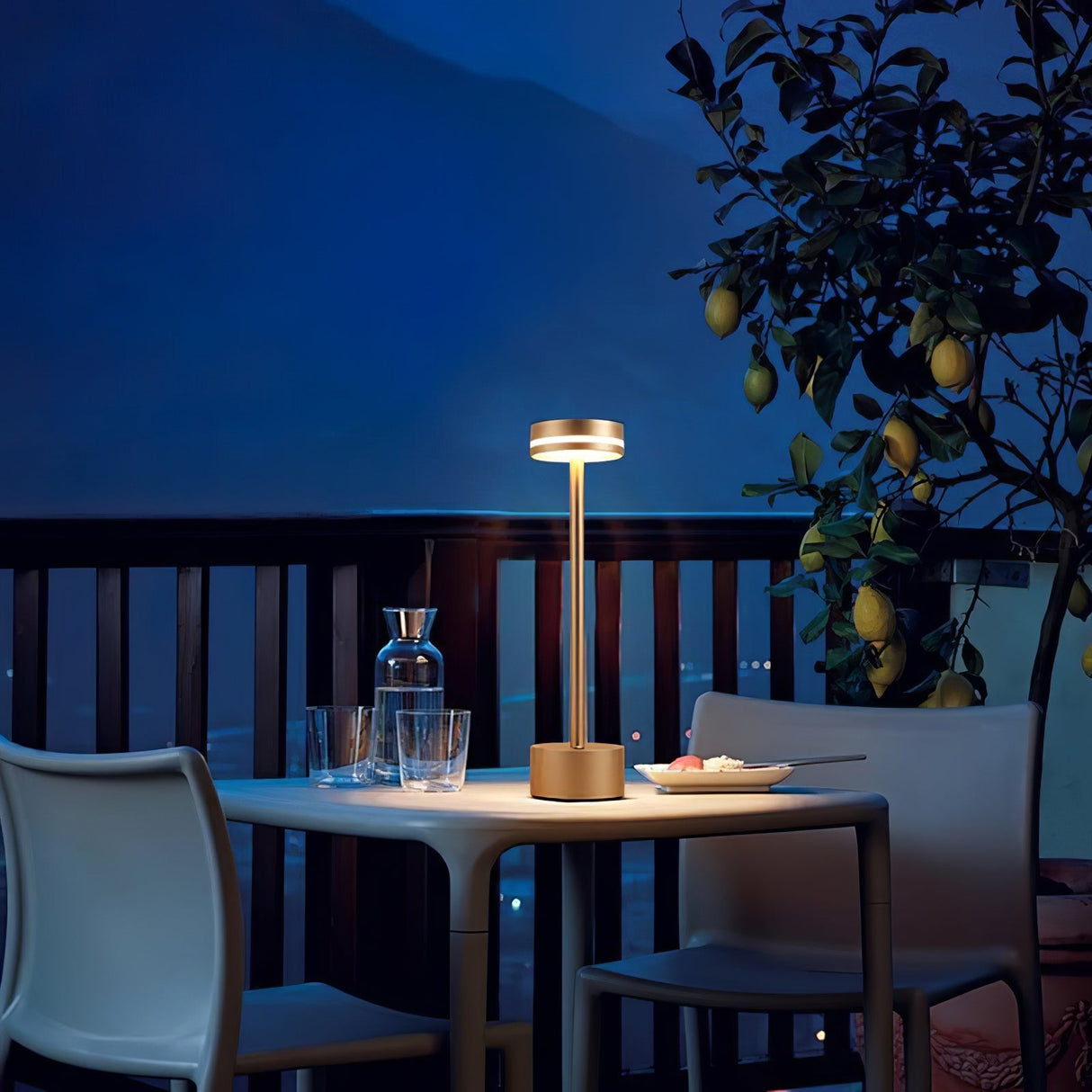 Modern LED Table Lamp  Gold Metal Design with Warm Light - Product detail 15