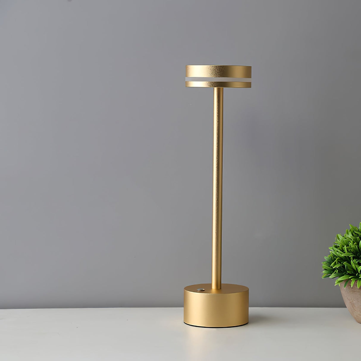 Modern LED Table Lamp  Gold Metal Design with Warm Light - Product detail 27