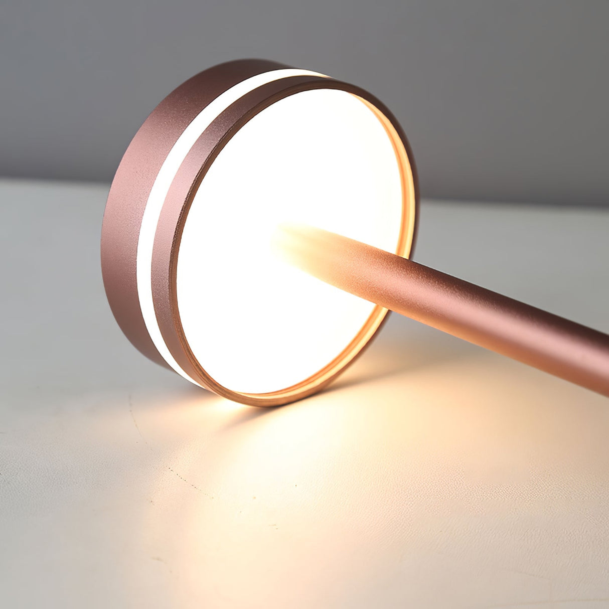 Modern LED Table Lamp  Gold Metal Design with Warm Light - Product detail 18