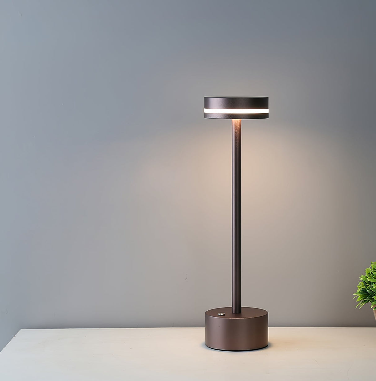 Modern LED Table Lamp  Gold Metal Design with Warm Light - Product detail 10