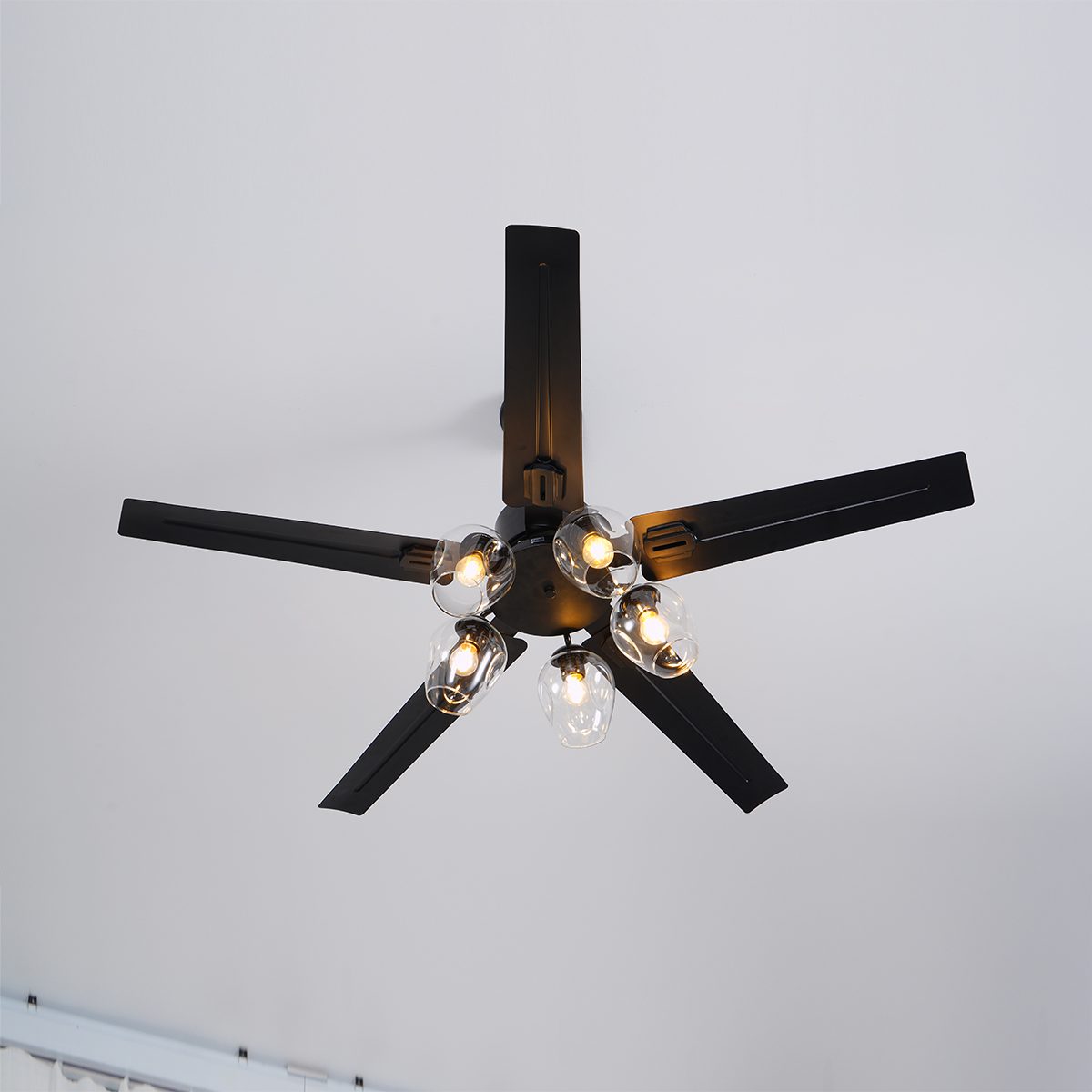 Modern Glass Ceiling Fan  Black Metal Frame With Clear Shades - Product detail 7