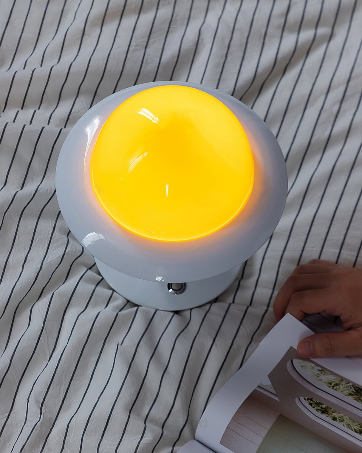 Egg Shape Table Lamp  Portable LED Touch Light - Product detail 8