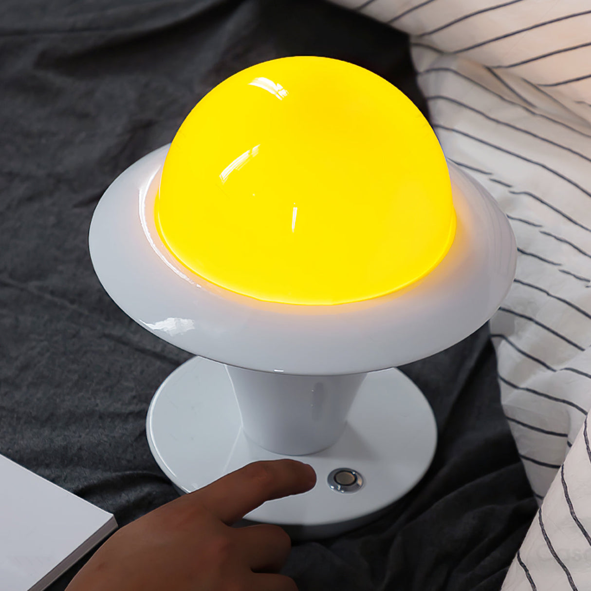Egg Shape Table Lamp  Portable LED Touch Light - Product detail 9