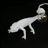 Modern Lizard Table Lamp  White Resin Design - Product detail 8