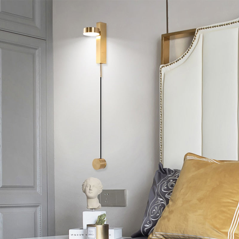 Modern Wall Lamp  Slim LED Light Bar with Gold Accent - Product detail 4