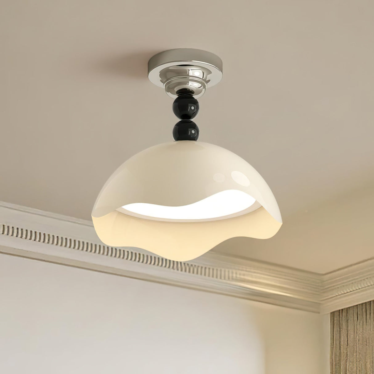 Modern Ceiling Light  Wave Shade Design With Black Accents - Product detail 5