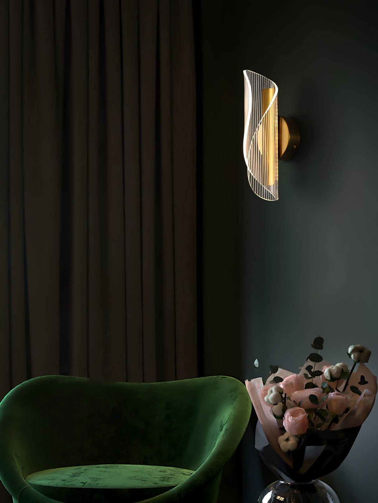 Modern Crystal Wall Light  Gold Linear Design - Product detail 8