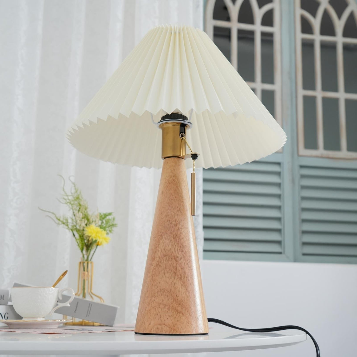 Wooden Table Lamp  Pleated Linen Shade Mid-Century Design - Product detail 16