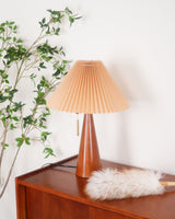 Wooden Table Lamp  Pleated Linen Shade Mid-Century Design - Product detail 23