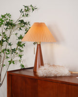 Wooden Table Lamp  Pleated Linen Shade Mid-Century Design - Product detail 24