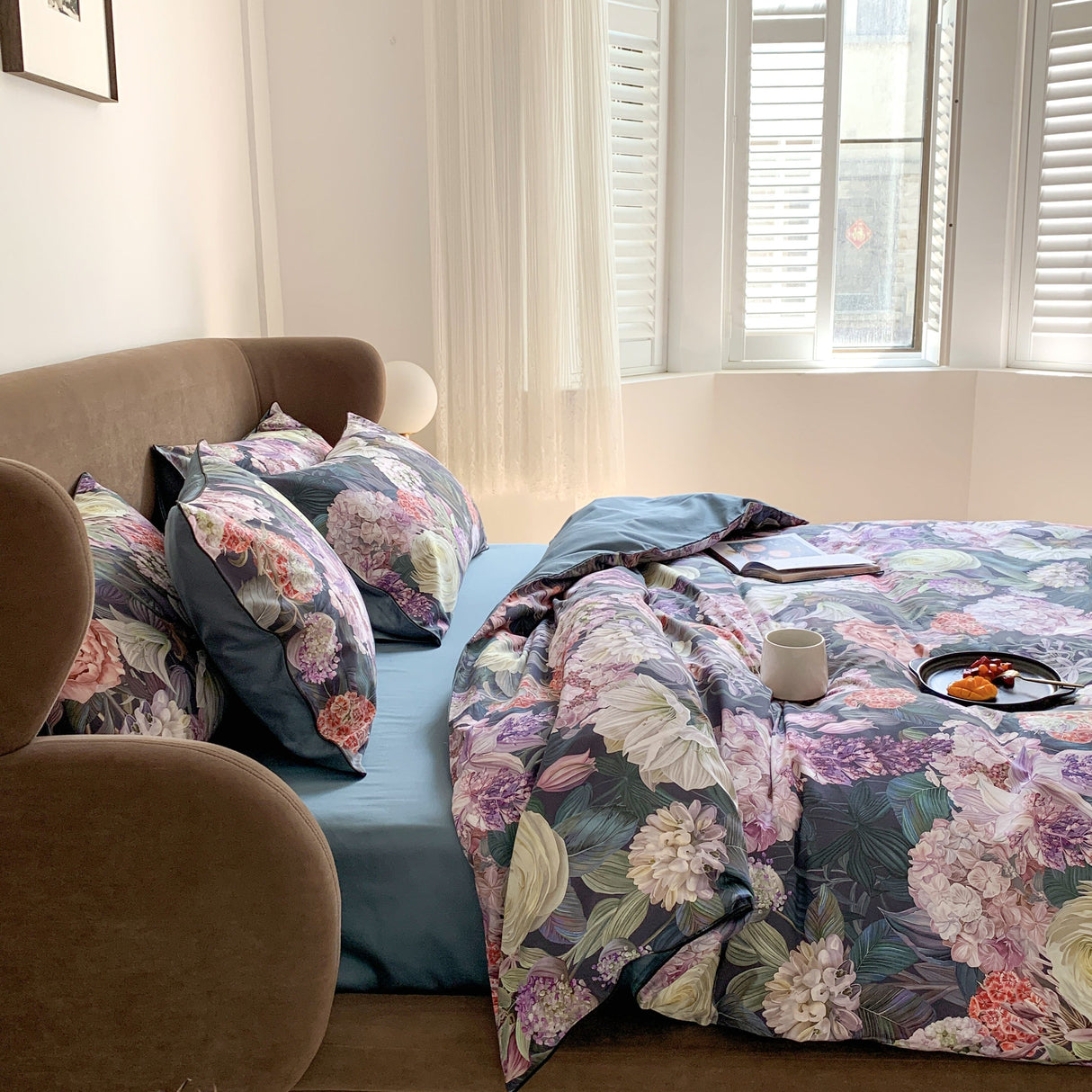 Botanical Cotton Duvet Set  Dark Floral Print Egyptian Cotton - Product detail 7
