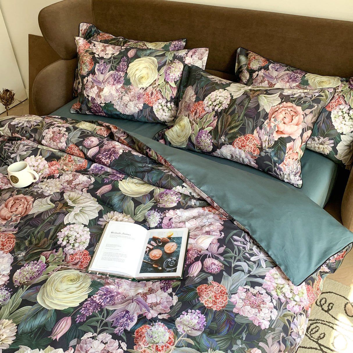 Botanical Cotton Duvet Set  Dark Floral Print Egyptian Cotton - Product detail 5