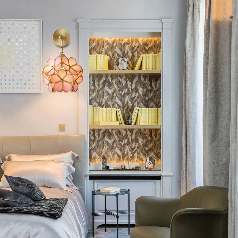 Modern Floral Wall Light  Glass Petal Design With Brass Finish - Product detail 4