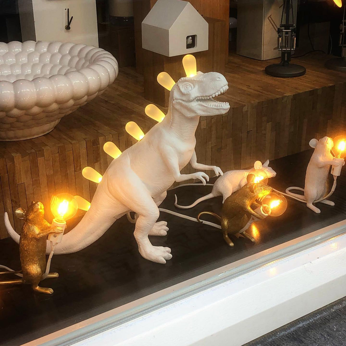 Dinosaur Table Lamp  LED Backlit T-Rex Design - Detailed view