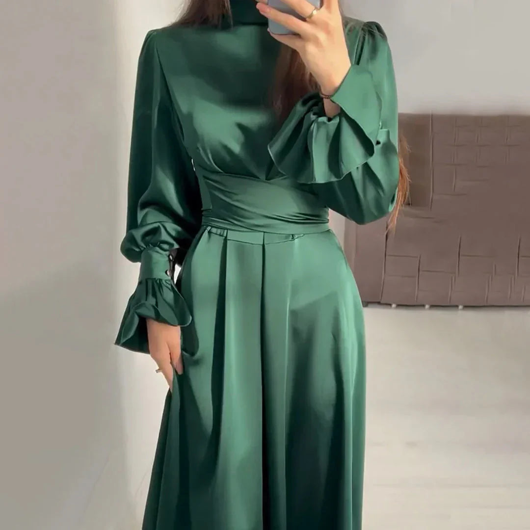 Elegant Maxi Dress  Long Sleeve High Neck Pleated Design - Detailed view