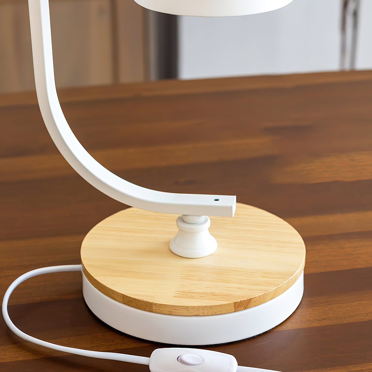 Nordic Table Lamp  Bird Accent Wood Base Design - Product detail 9