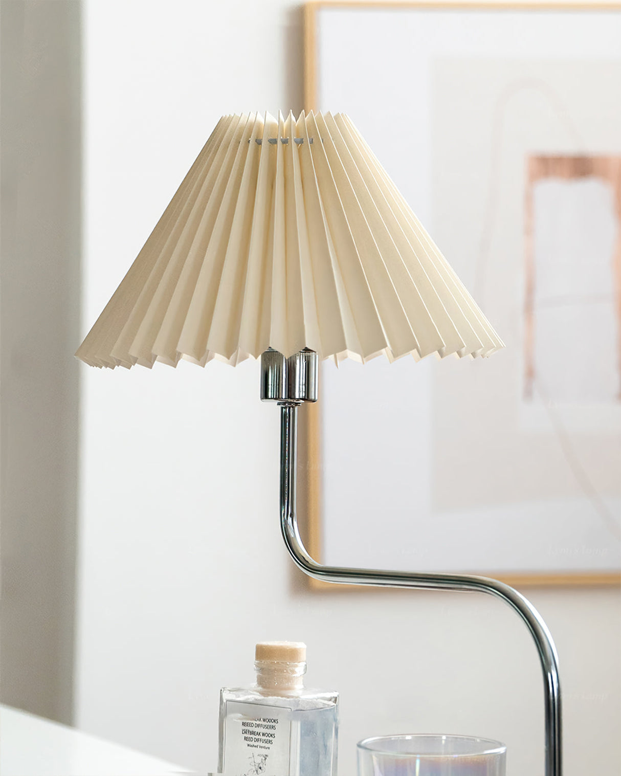 Modern Table Lamp  Wood Base with Pleated Shade - Product detail 7