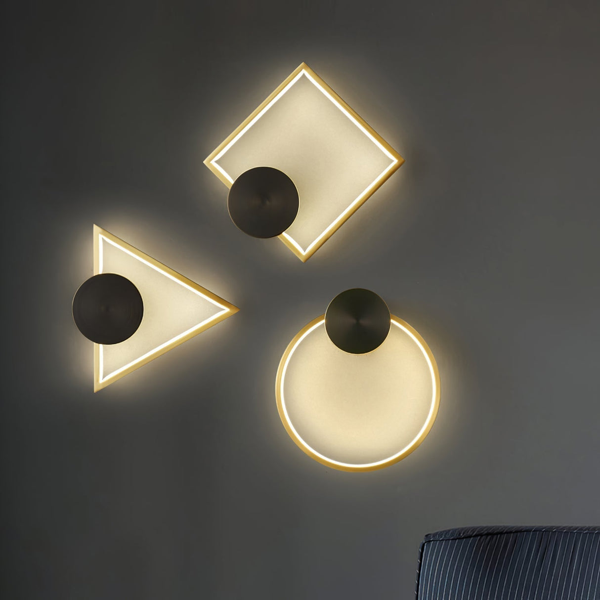 Modern Geometric Wall Light  LED Metal Accent Sconce - Detailed view