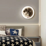 Moon LED Wall Light  Astronaut Design with Warm Glow - Product detail 5