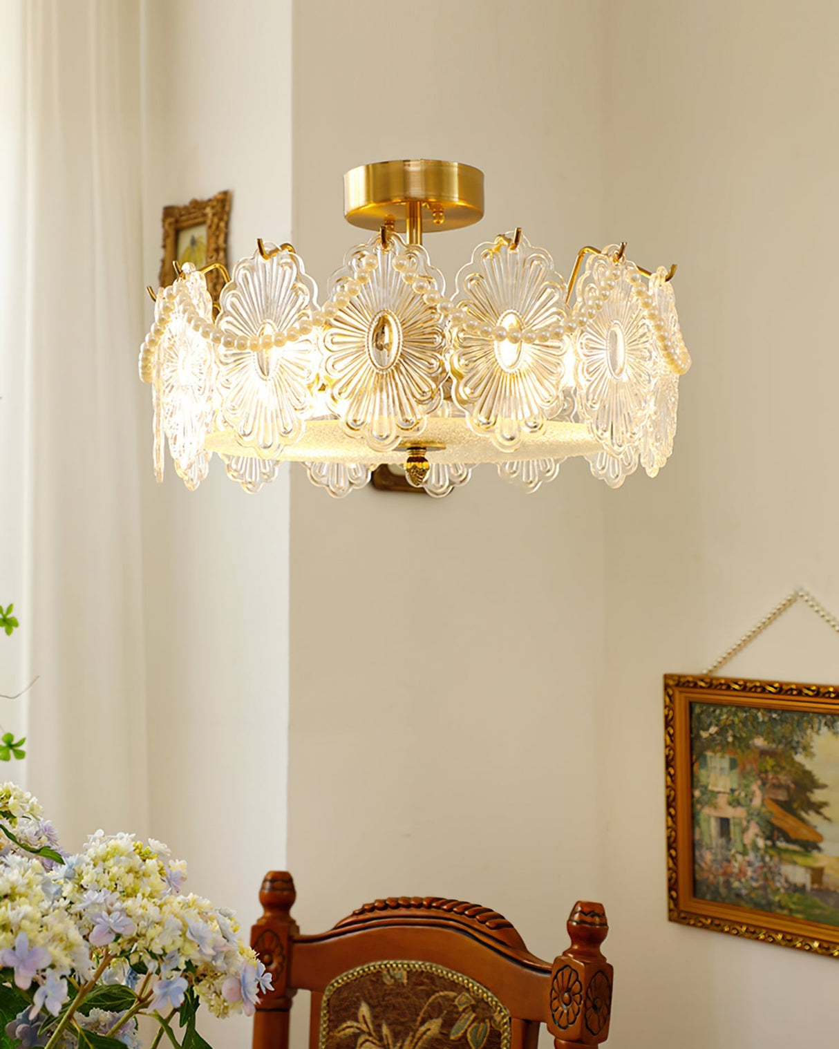 Floral Glass Ceiling Light  Brass Frame with Petal Design - Product detail 6