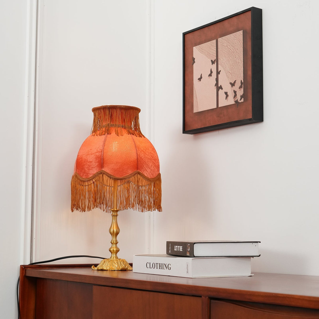 Vintage Table Lamp  Brass Base with Fringed Velvet Shade - Product detail 14