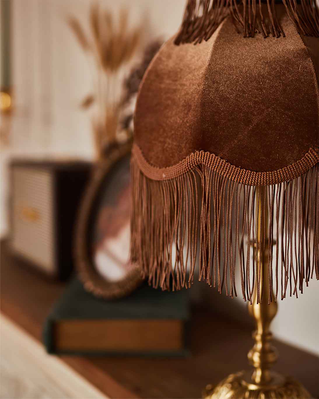Vintage Table Lamp  Brass Base with Fringed Velvet Shade - Product detail 26