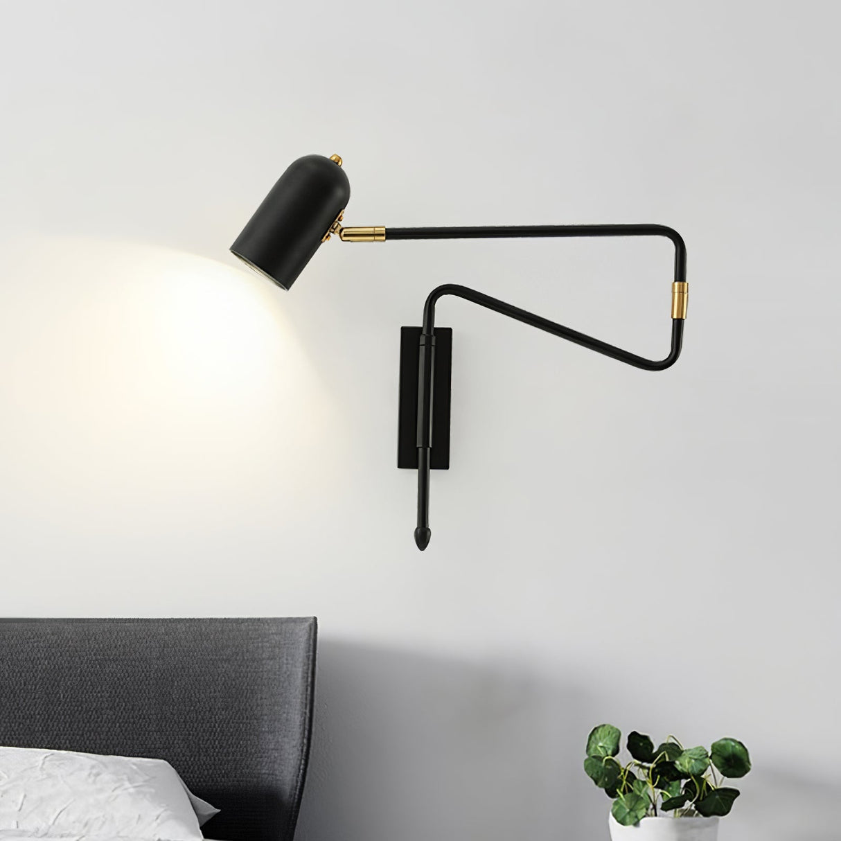 Modern Wall Lamp  Adjustable Arm with Brass Accents - Product detail 4