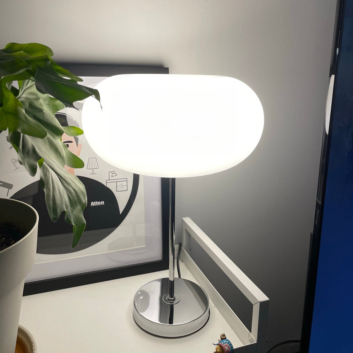 Modern Table Lamp  Opal Glass Dome With Chrome Base - Product detail 15