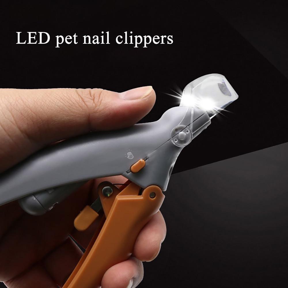 LED Pet Nail Clippers  5x Magnification with Safety Guard - Product showcase