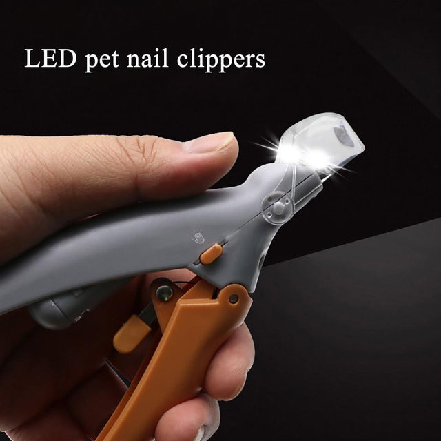 LED Pet Nail Clippers  5x Magnification with Safety Guard - Product showcase