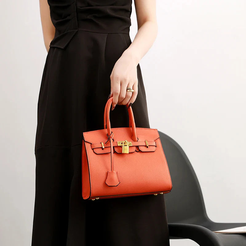 Classic Leather Handbag  Structured Design With Gold Hardware - Product detail 6
