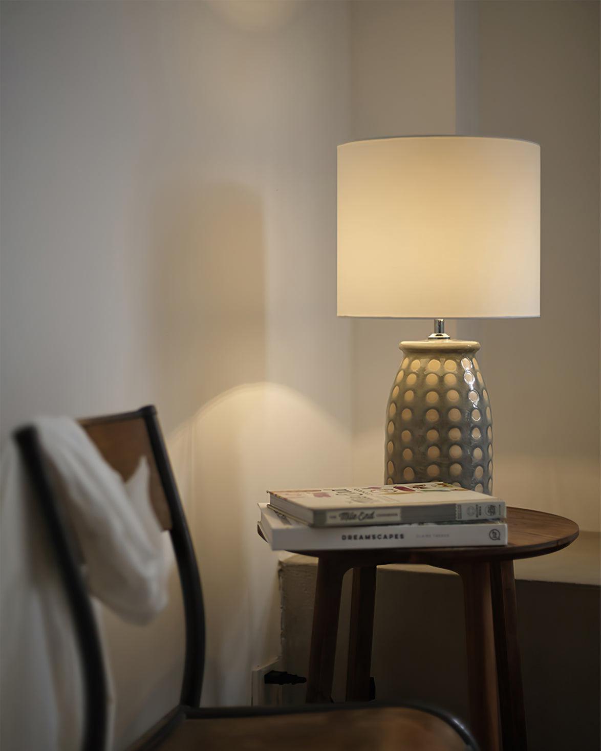 Ceramic Table Lamp  Dotted Pattern Base with White Shade - Product detail 4