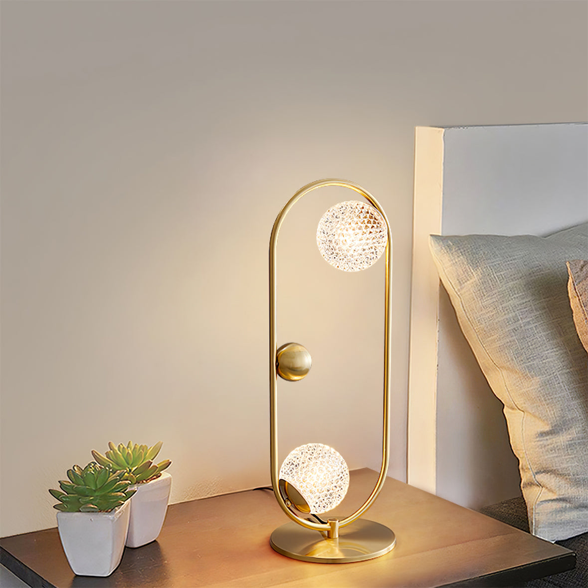 Modern Glass Table Lamp  Brass Ring Design with Spherical Diffusers - Product detail 5