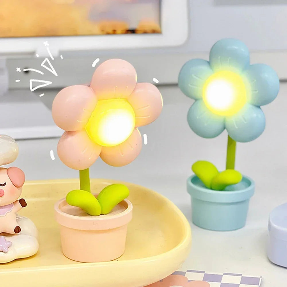 Floral Table Lamp  Pastel LED Night Light - Product detail 5