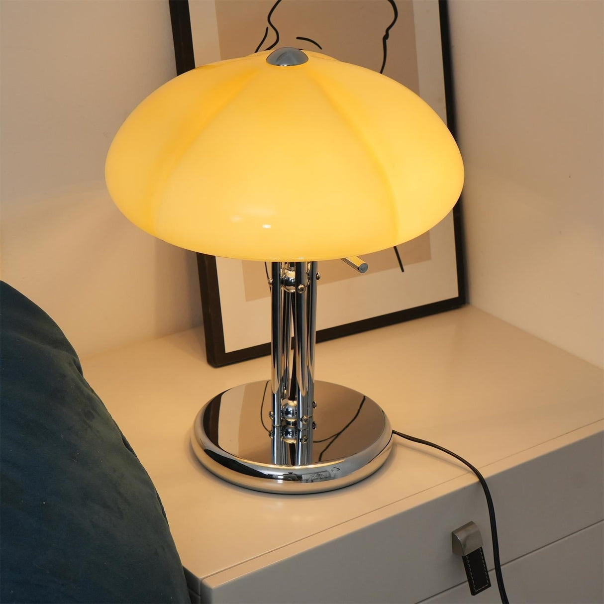 Bauhaus Table Lamp  Amber Glass Dome Shade - Product detail 40