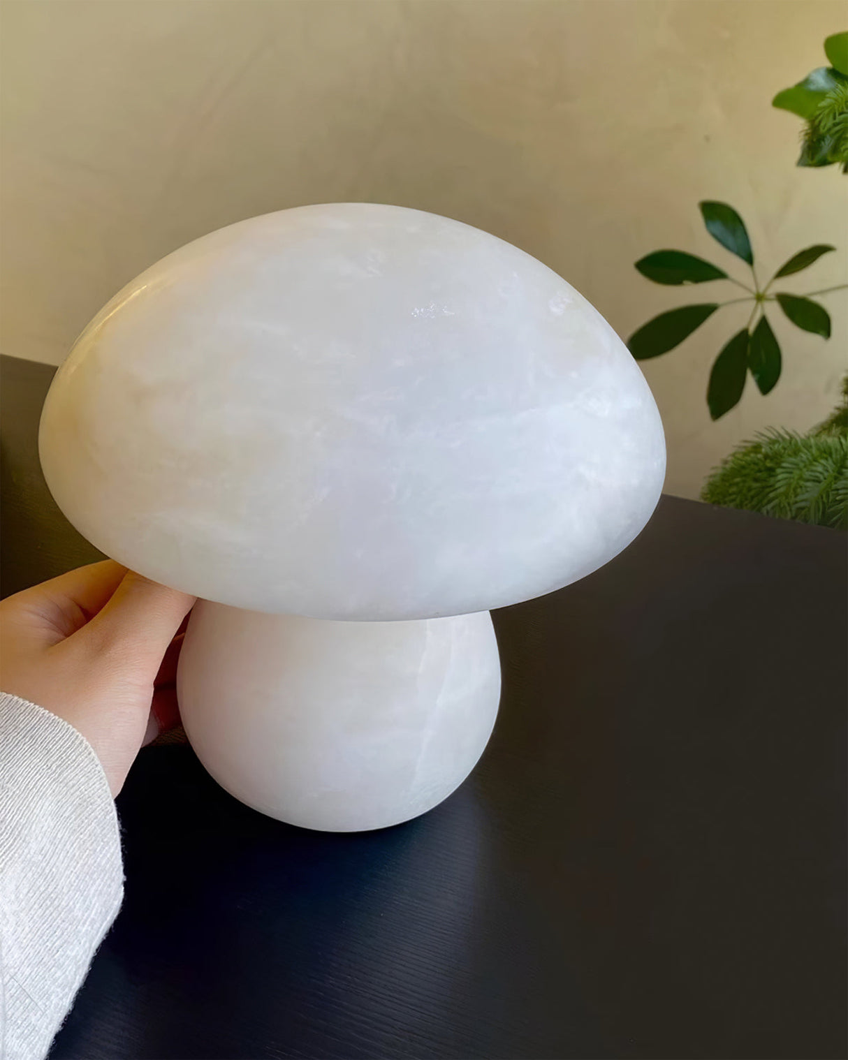 Mushroom Table Lamp  White Alabaster Design - Product detail 4
