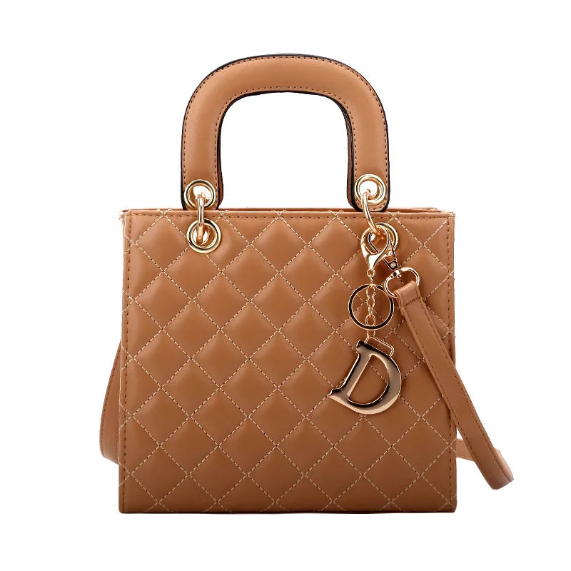 Quilted Chain Tote Bag  Diamond Pattern Leather Design - Product detail 11